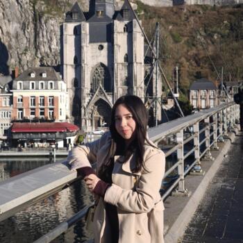 Babysitter Antwerp: Danna