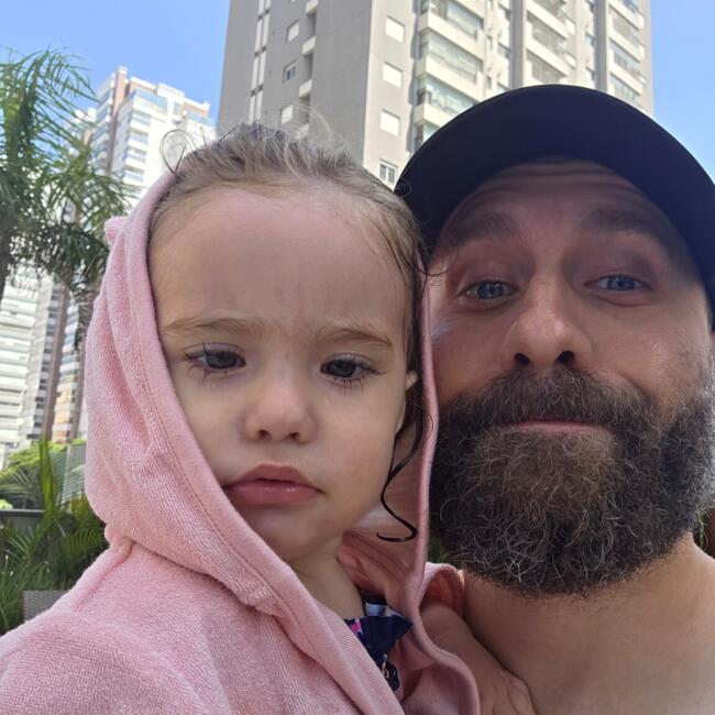 Babysitting job in São Paulo: Bruno