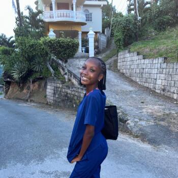 Childcare agency in Kingston: Breanna