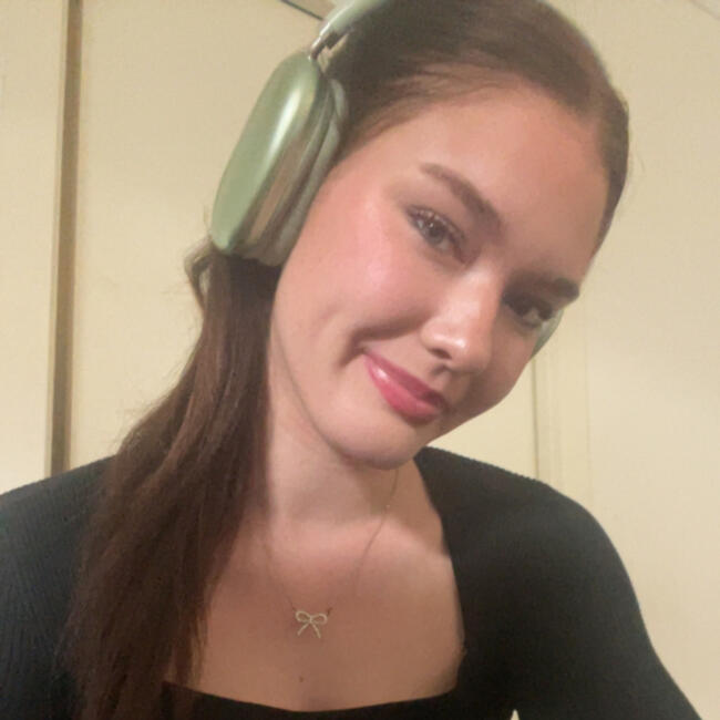 Babysitter in Melbourne: Bryleigh (Bry)