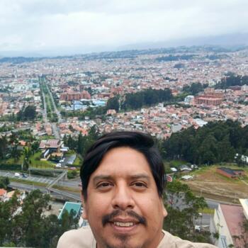 Babysitting job in Guayaquil: babysitting job Gerardo