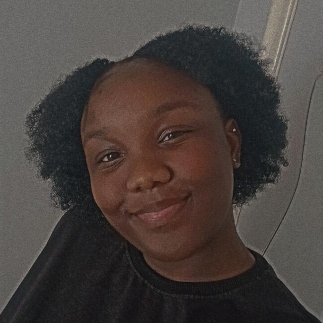 Babysitter in Toronto: Jen