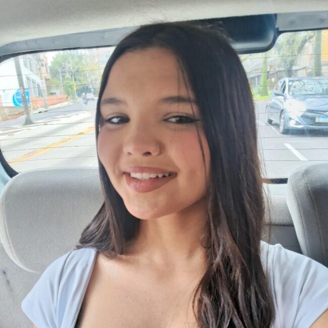 Babá em Laguna: Nathalia