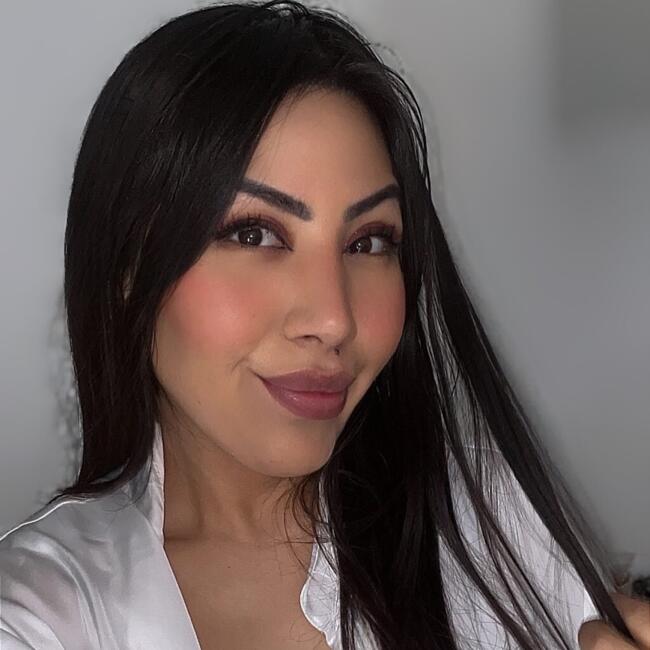 Babysitter in Chelles: Anghie brigitte aleska