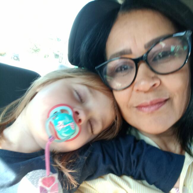 Babysitter in Itu: Ana