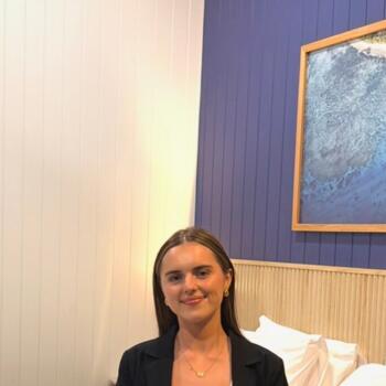 Babysitter in Christchurch: Milly