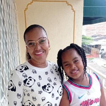 Babysitter in Santiago de Cali: Estefania