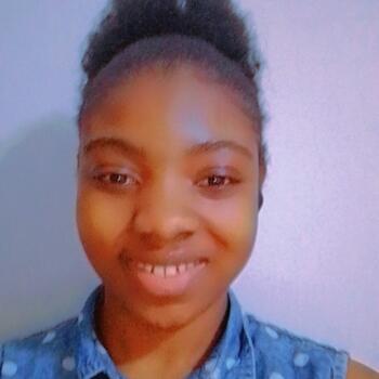 مربية أطفال في القاهرة: Zara