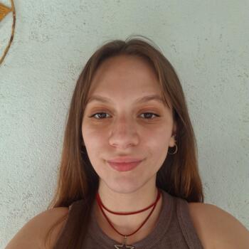 Babysitter in Mendoza: Mia