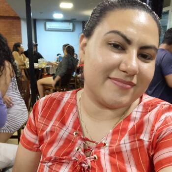 Babysitter Manaus: Gleiciane