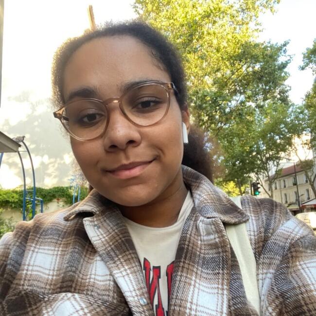 Babysitter in Sint-Lambrechts-Woluwe: Cassandre