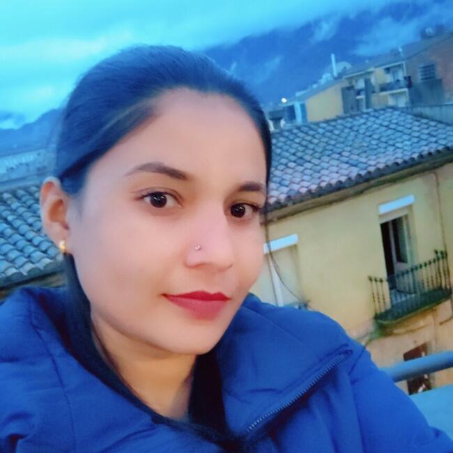 Canguro en Pineda: Reena