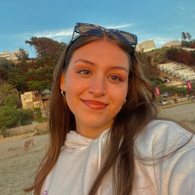 Babysitter in San Felipe: Katherine