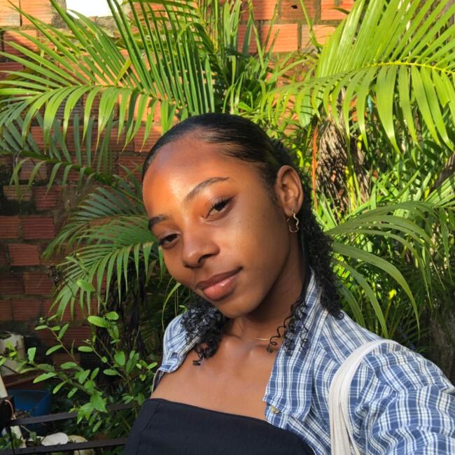 Babysitter in São Paulo: Taina