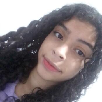 Babysitter in Harrisburg: Angélica