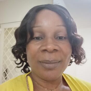 Babysitter Casablanca: Estelle