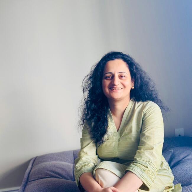 Baby-sitter in Saint-Jean de Terre-Neuve: Rabia