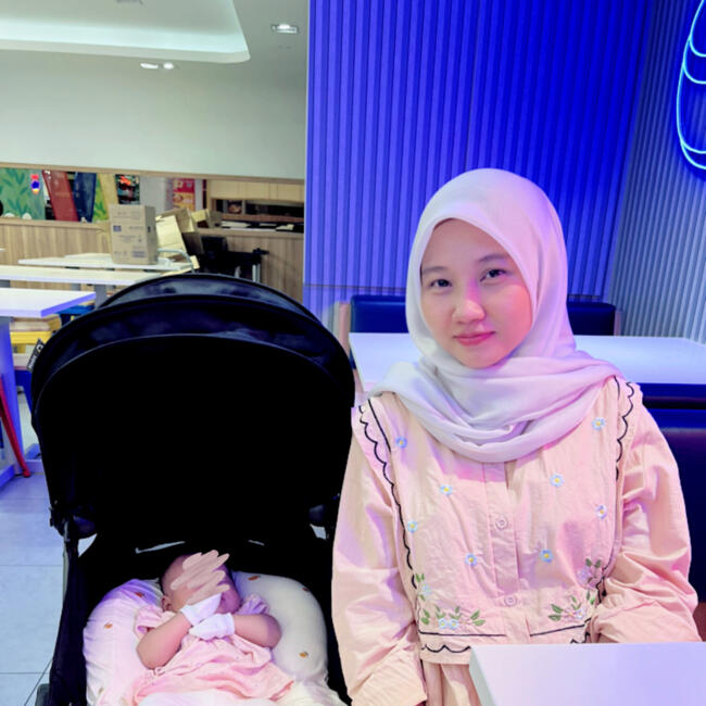 Babysitting job in Shah Alam: Raihanah