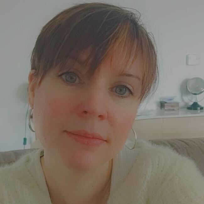 Babysitter in Sotteville-lès-Rouen: Aurélie