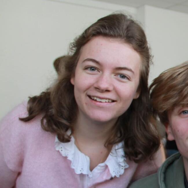 Babysitter in Paris: Agathe