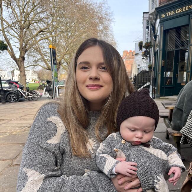 런던에 있는 nanny: Maisie