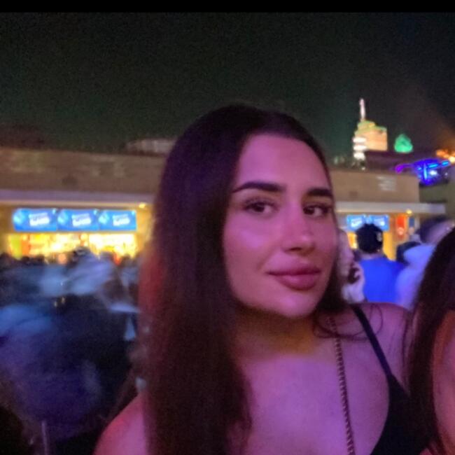 Babysitter em Albufeira: Petia