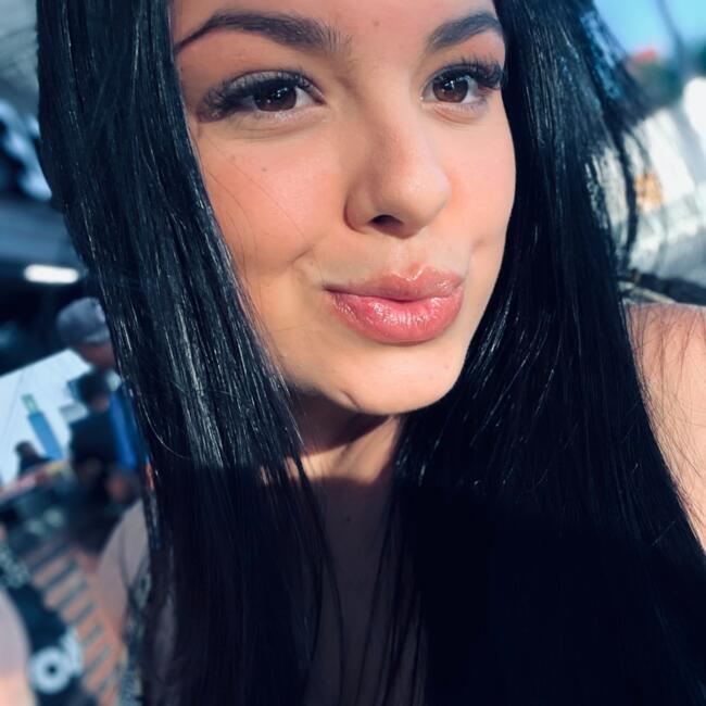 Babá em Eunápolis: Marianny Lima