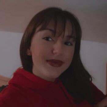 Babysitter in Sint-Pieters-Leeuw: Clarisse