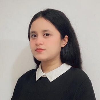 Babysitter Newbury: Aklima