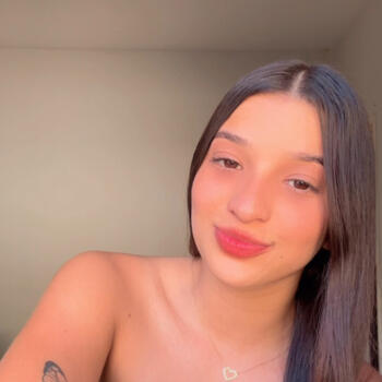 Babysitter in Campos dos Goytacazes: Hevillyn