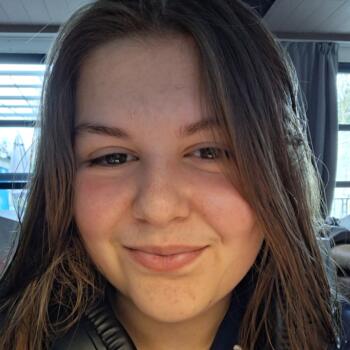 Babysitter in Tielt: Faye