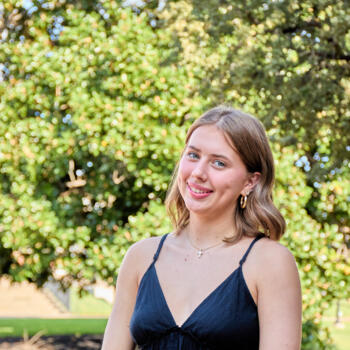 Babysitter in Denton: Emily