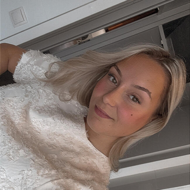 Babysitter in Buren (Gelderland): Sylvie