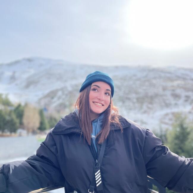 Babysitter in Naas: Angela