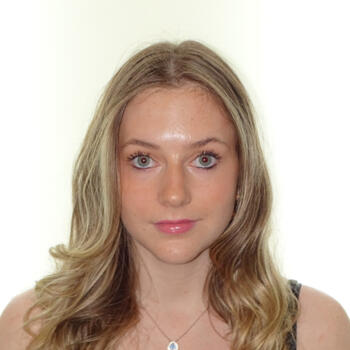 Babysitter in Leicester: Isabella