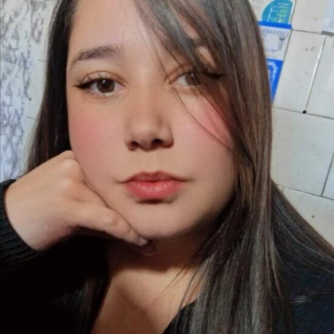 Babá em Osasco: Daniela