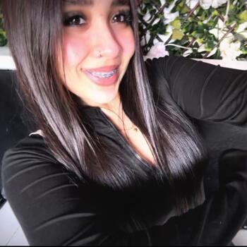 Babysitter Glasgow: Camila Celeste