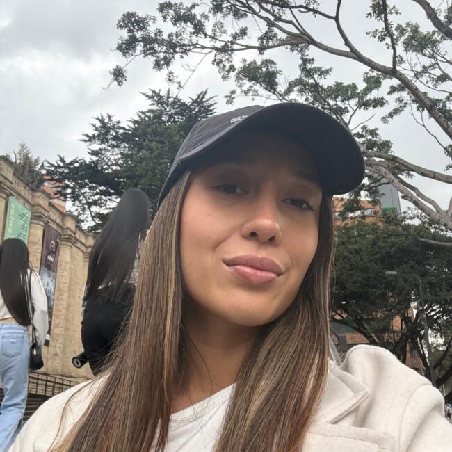 Babysitter in Chía: Edna Juliette