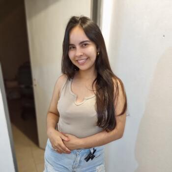 Niñera en San Miguel: Antonela