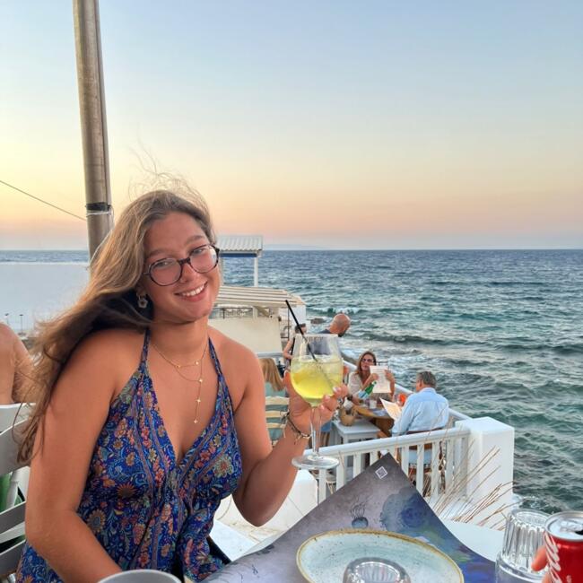 Babysitter in Talence: Ainhoa