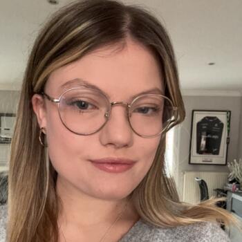 Babysitter in Verny: Ines