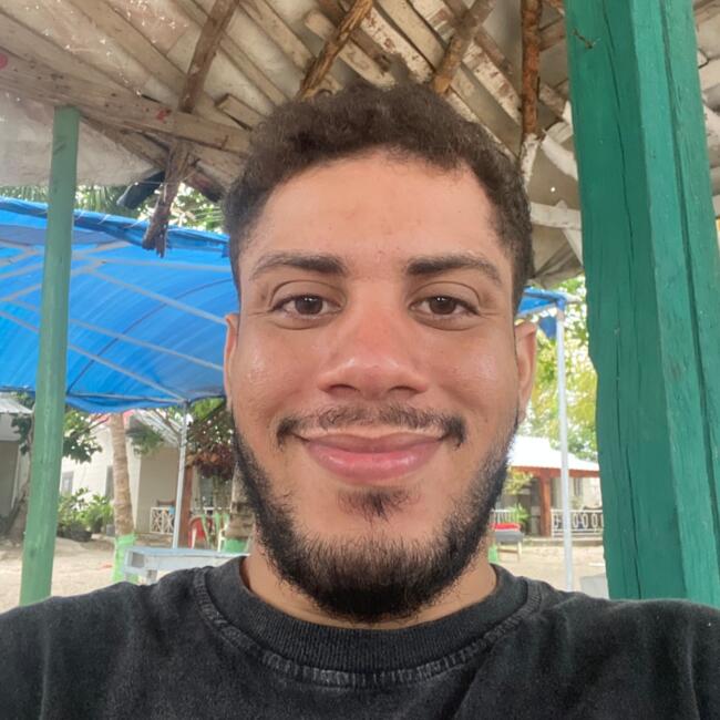 Δουλειά για babysitter στην περιοχή Santo Domingo Este: Yeison