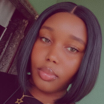 Babysitter in Benin City: Bonny