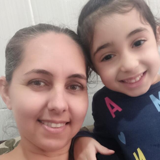 Emprego de babá em Florianópolis: Naiara