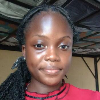 Babysitter in Uyo: Edidiong