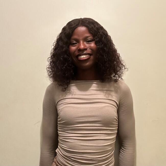 Babysitter in Francheville: Ruth