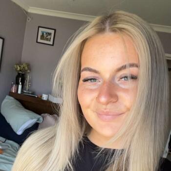 Babysitter in Ballan: Samara McLeod