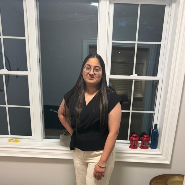 Babysitter in Stoney Creek (Ontario): Jasveer