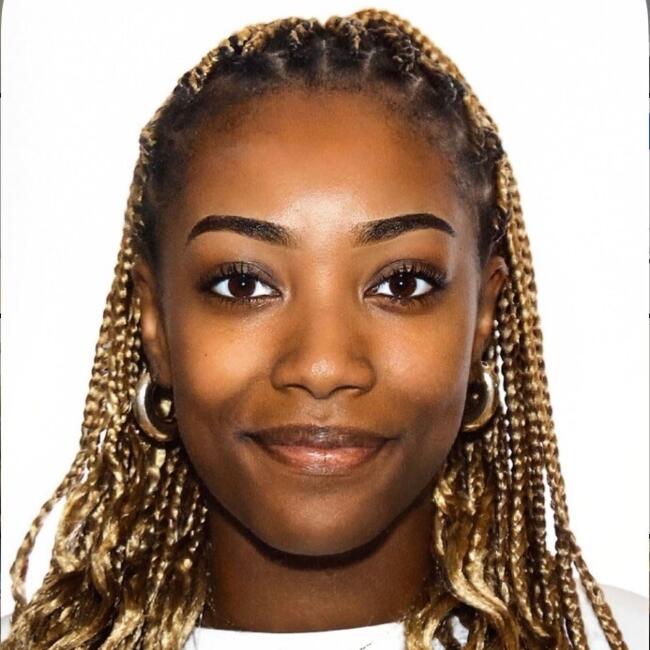 Niñera en Murcia: Hanna