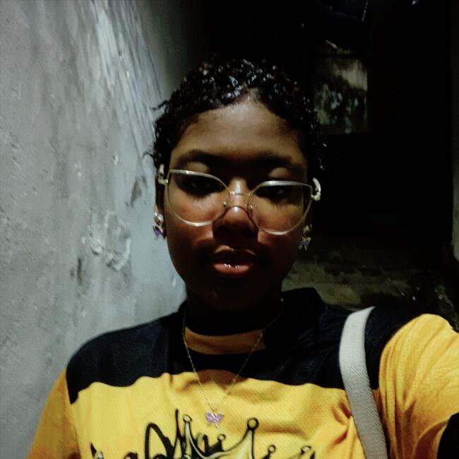 Babysitter in Salvador: Anna